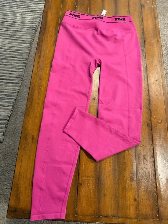 PINK Victoria's Secret Hot Pink Girls' Stretch Leggings - Picture 2 of 2